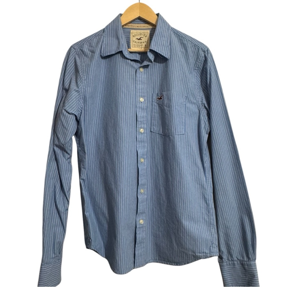 Hollister Men's Blue Striped Button Down Shirt Size L
